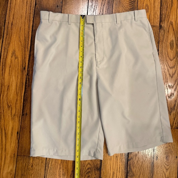 CALLOWAY LIGHT TAN FLAT FRONT  MENS GOLF SHORTS - Picture 6 of 7